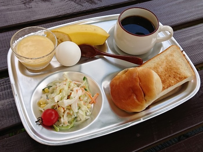 繁盛ガッツリ丼(鹿肉)の写真